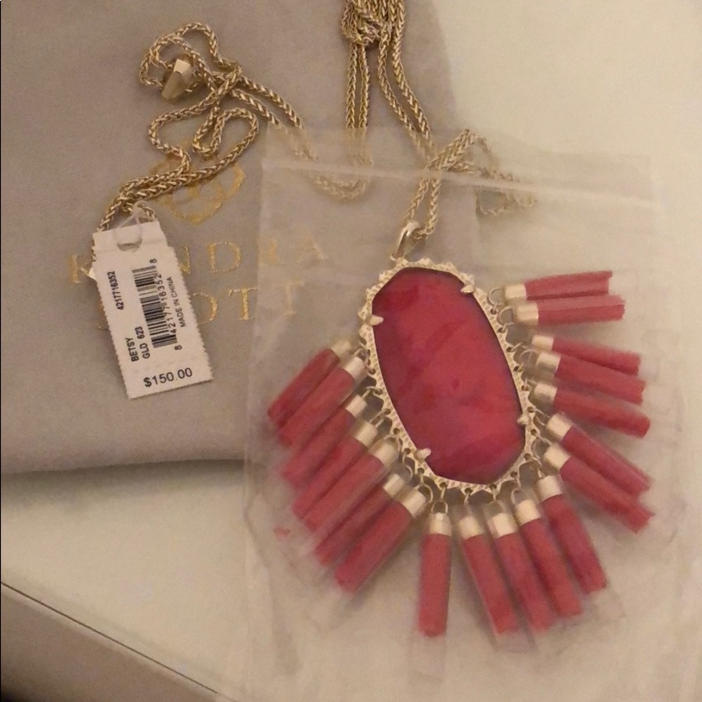NWT! Kendra Scott Betsy Red Necklace - Long